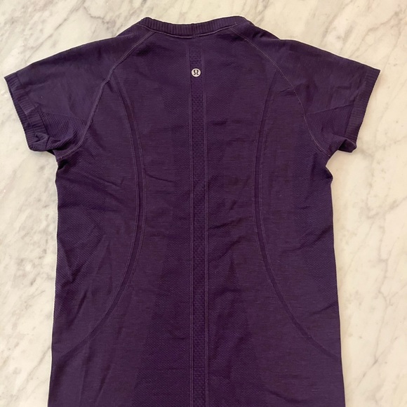 Lululemon Swiftly Tech T-Shirt Short Sleeve - Picture 3 of 4